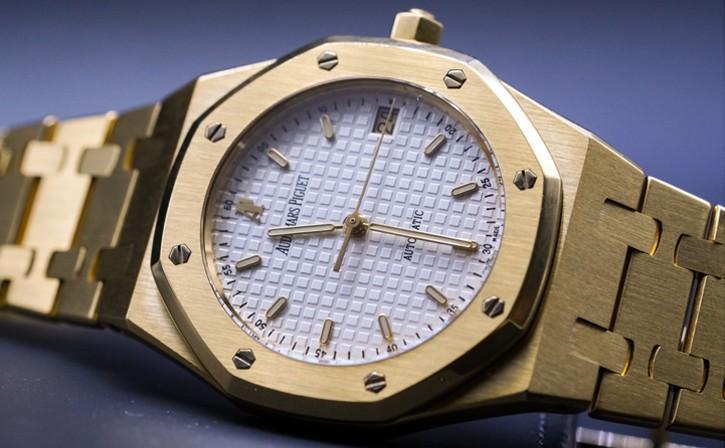 Pre-Owned watches Explained