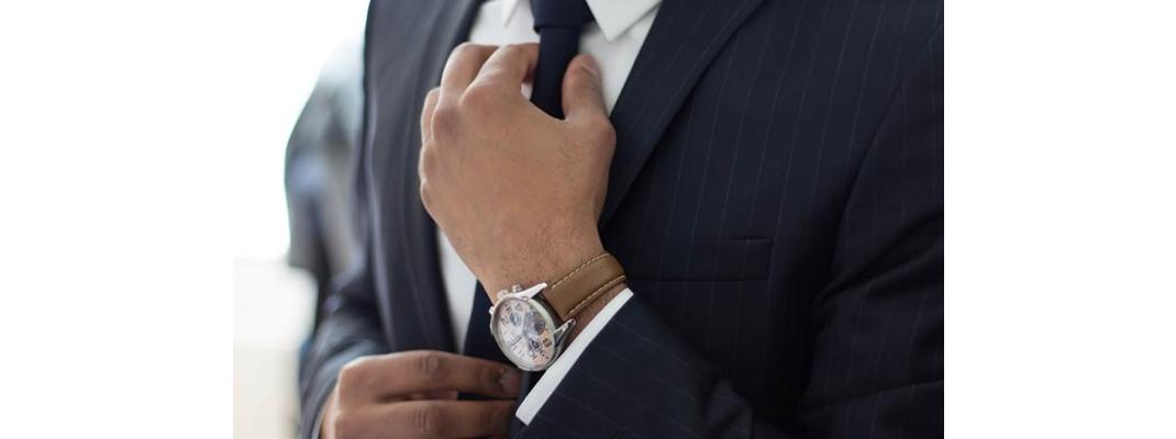 4 Reasons why men wear a watch