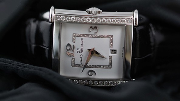 Our selection of Girard Perregaux Vintage 1945 Watches