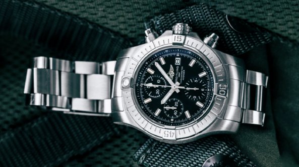 Our selection of Breitling Avenger Watches
