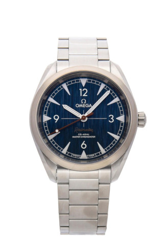 Omega Railmaster Co-Axial 40 mm Steel Blue Dial 220.10.40.20.03.001