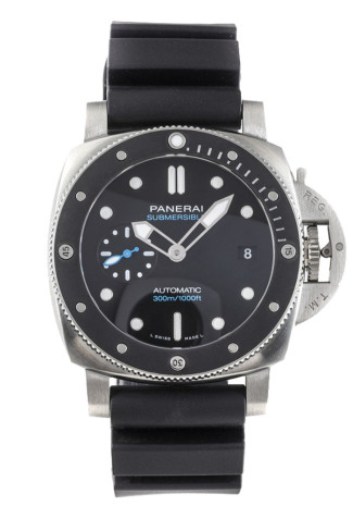 Panerai Submersible 42mm Steel Case Black dial Black Textile Bracelet PAM02683